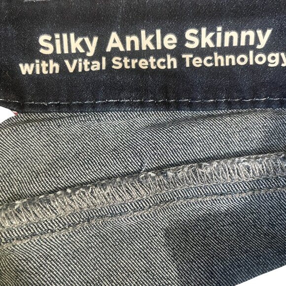 Laurie Felt Silky Ankle Skinny Jeans Dark Wash Stretch Soft Basic Size L - Picture 11 of 12